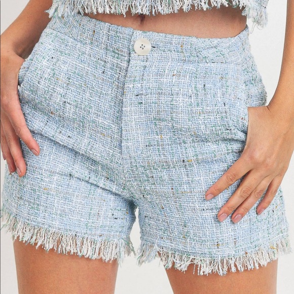 Grace Blue Tweed Raw Hem Shorts - Picture 2 of 6